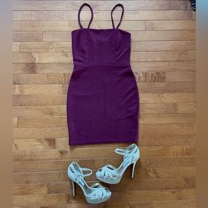 Boohoo size 4 maroon bodycon dress